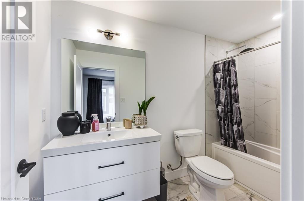 Photo 40 of 50 for 4222 Lismer Lane Unit# 14