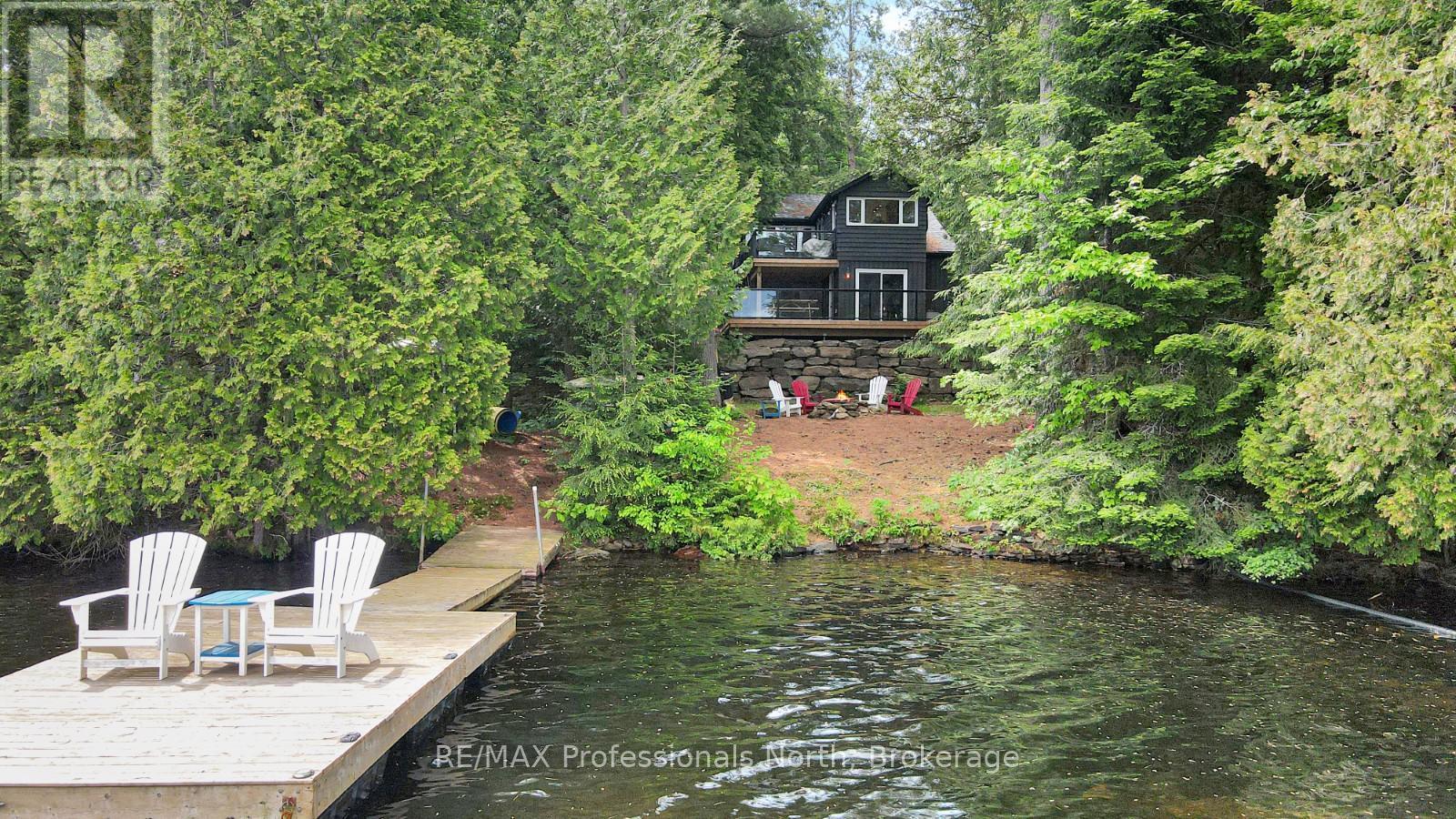 1028 COULSON LANE, Highlands East, Ontario