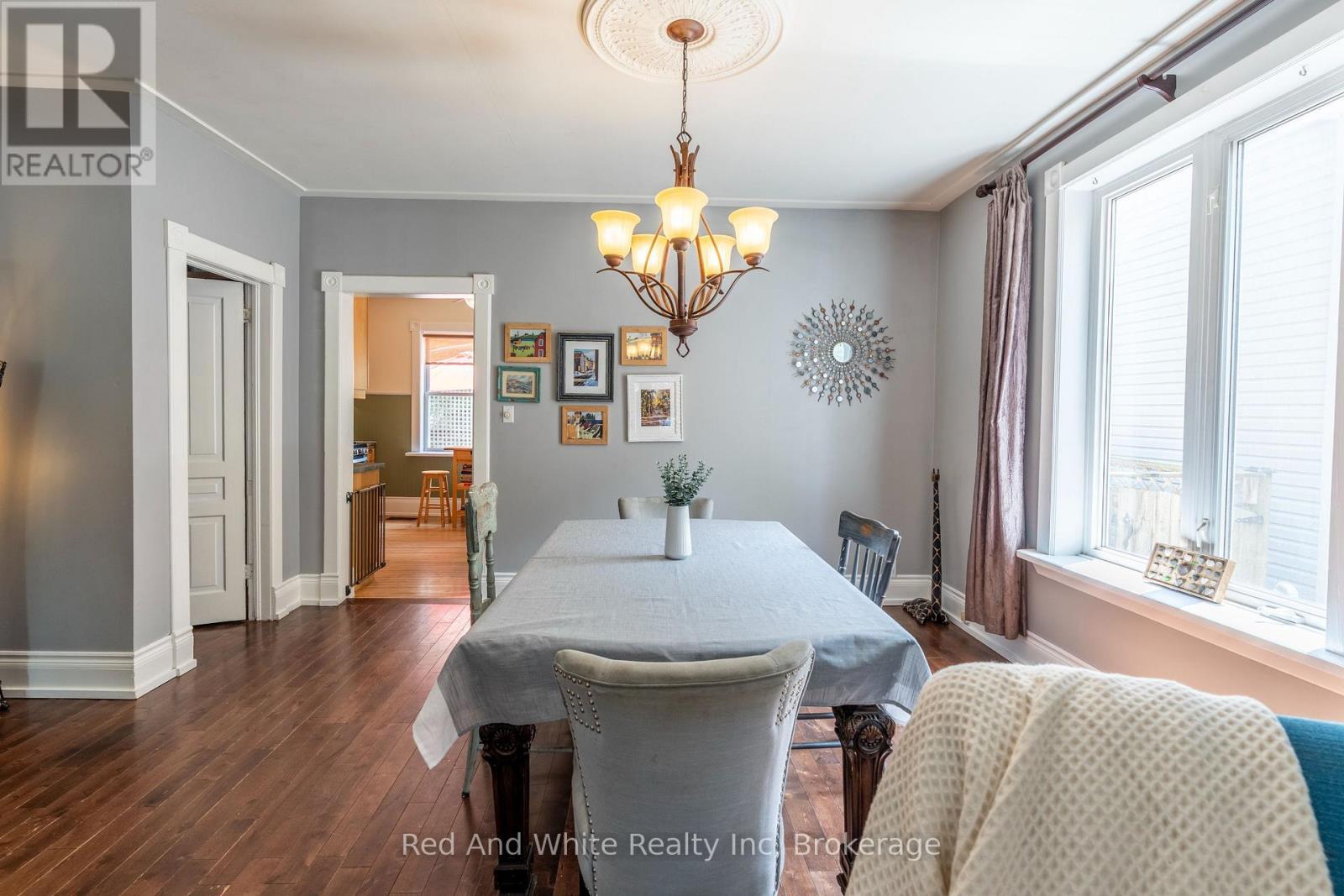 611 Laurel Street, Cambridge, Ontario  N3H 3Z1 - Photo 10 - X12214826