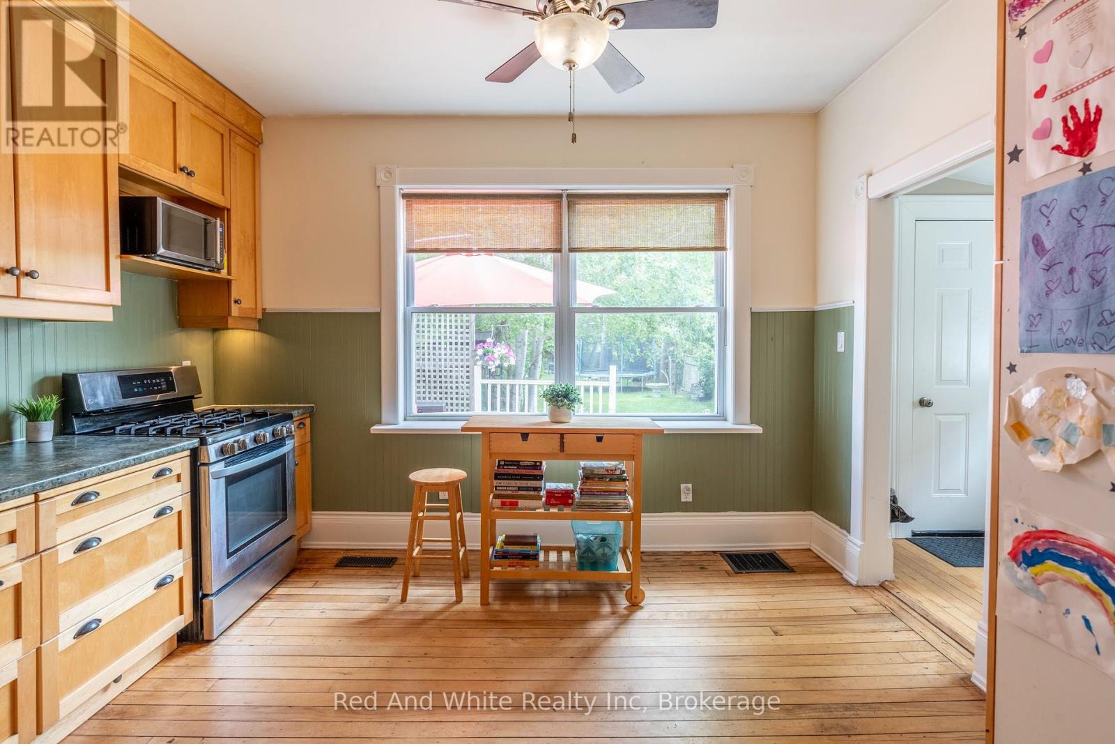 611 Laurel Street, Cambridge, Ontario  N3H 3Z1 - Photo 15 - X12214826