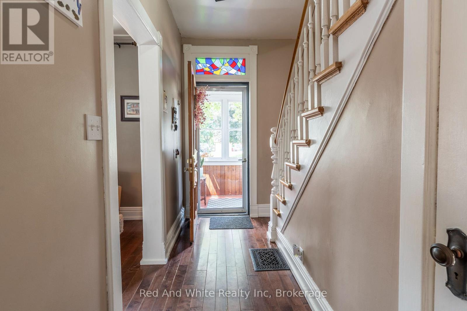 611 Laurel Street, Cambridge, Ontario  N3H 3Z1 - Photo 4 - X12214826
