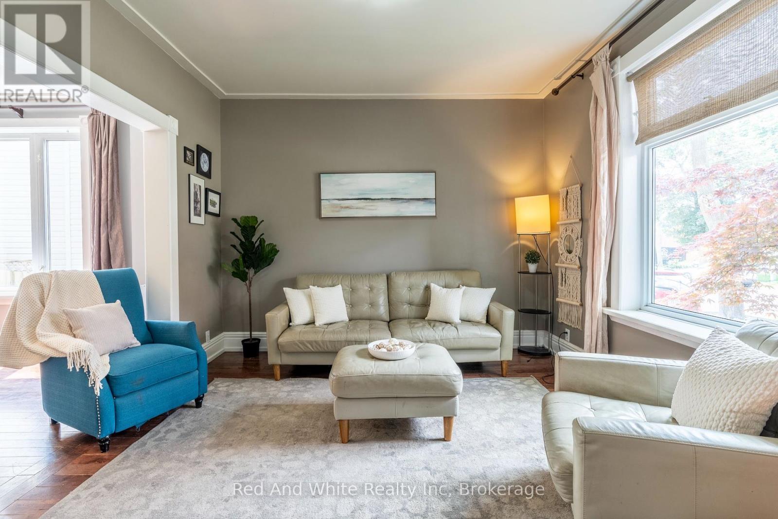 611 Laurel Street, Cambridge, Ontario  N3H 3Z1 - Photo 6 - X12214826