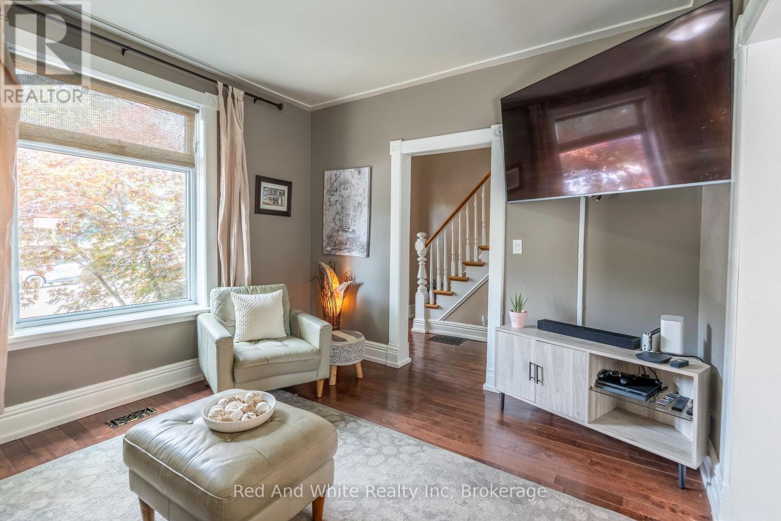611 Laurel Street, Cambridge, Ontario  N3H 3Z1 - Photo 8 - X12214826