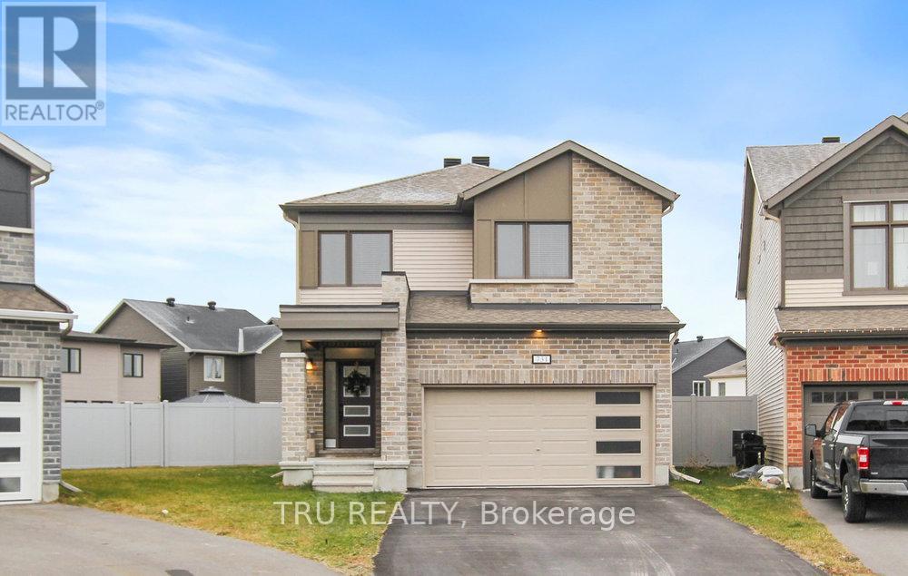 731 BRITTANIC RD ROAD, Ottawa, Ontario