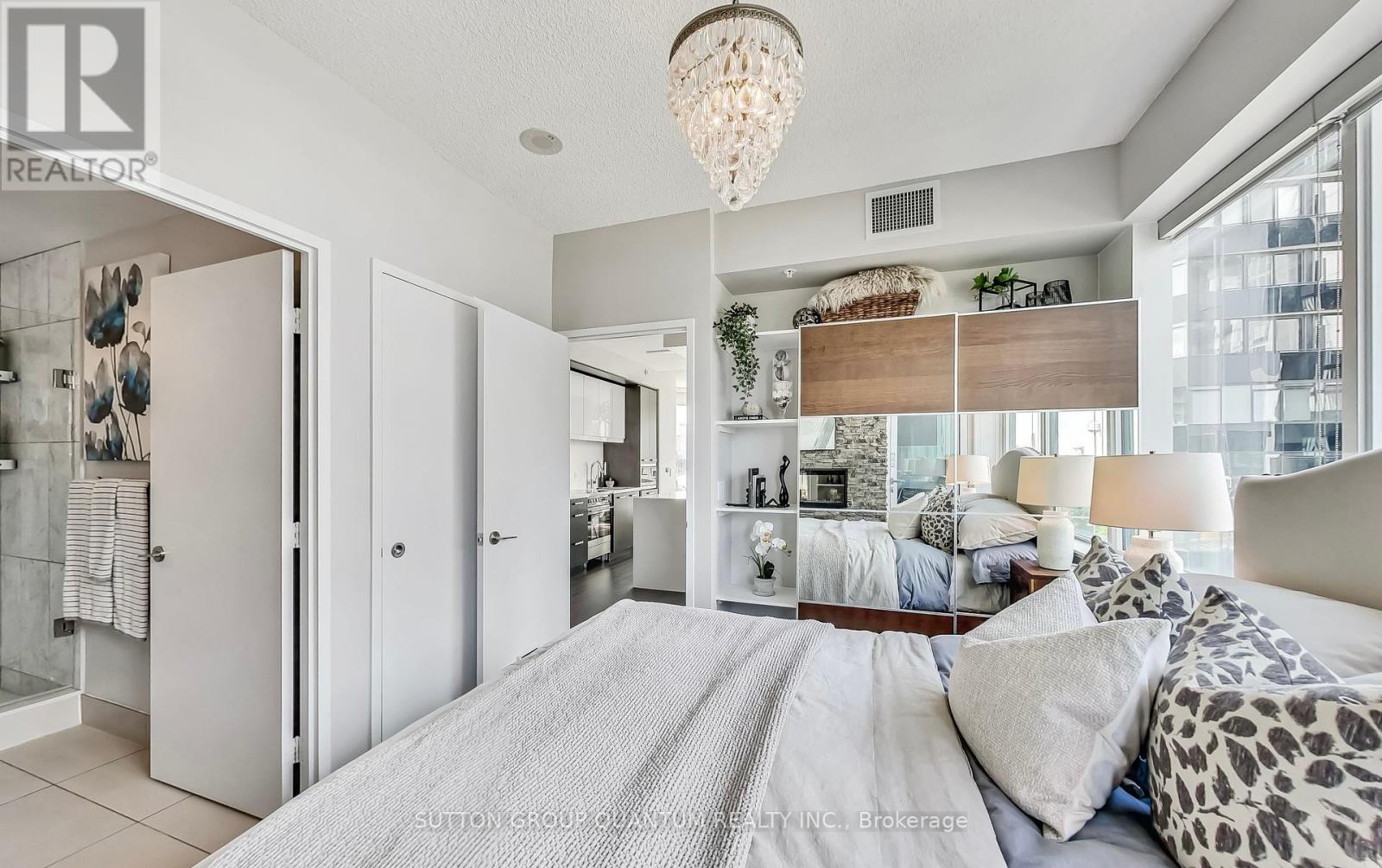 N505 - 120 Bayview Avenue, Toronto (Waterfront Communities), Ontario  M5A 0G4 - Photo 11 - C12205905