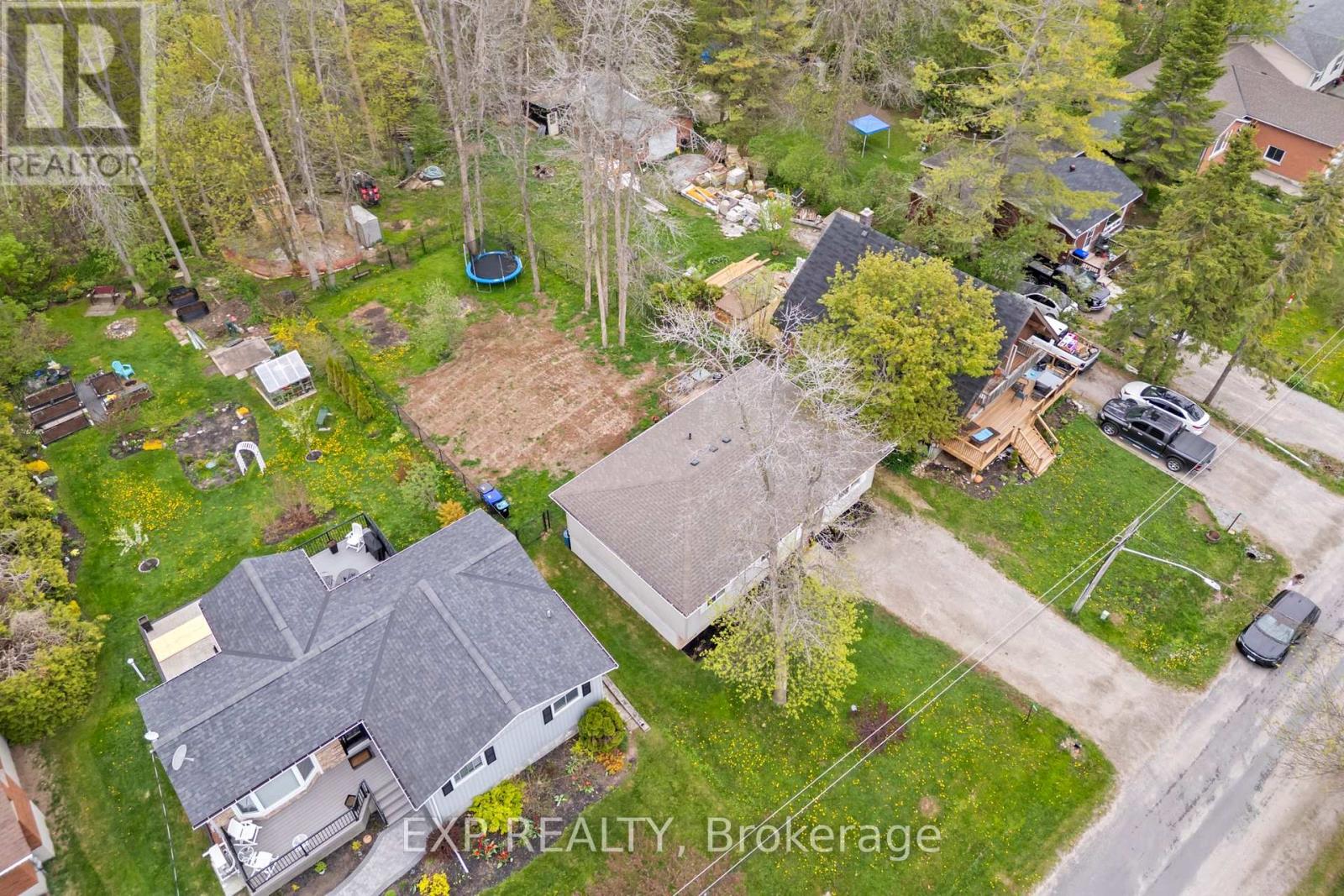 3995 Woodland Drive, Ramara, Ontario  L3V 0S2 - Photo 30 - S12172466