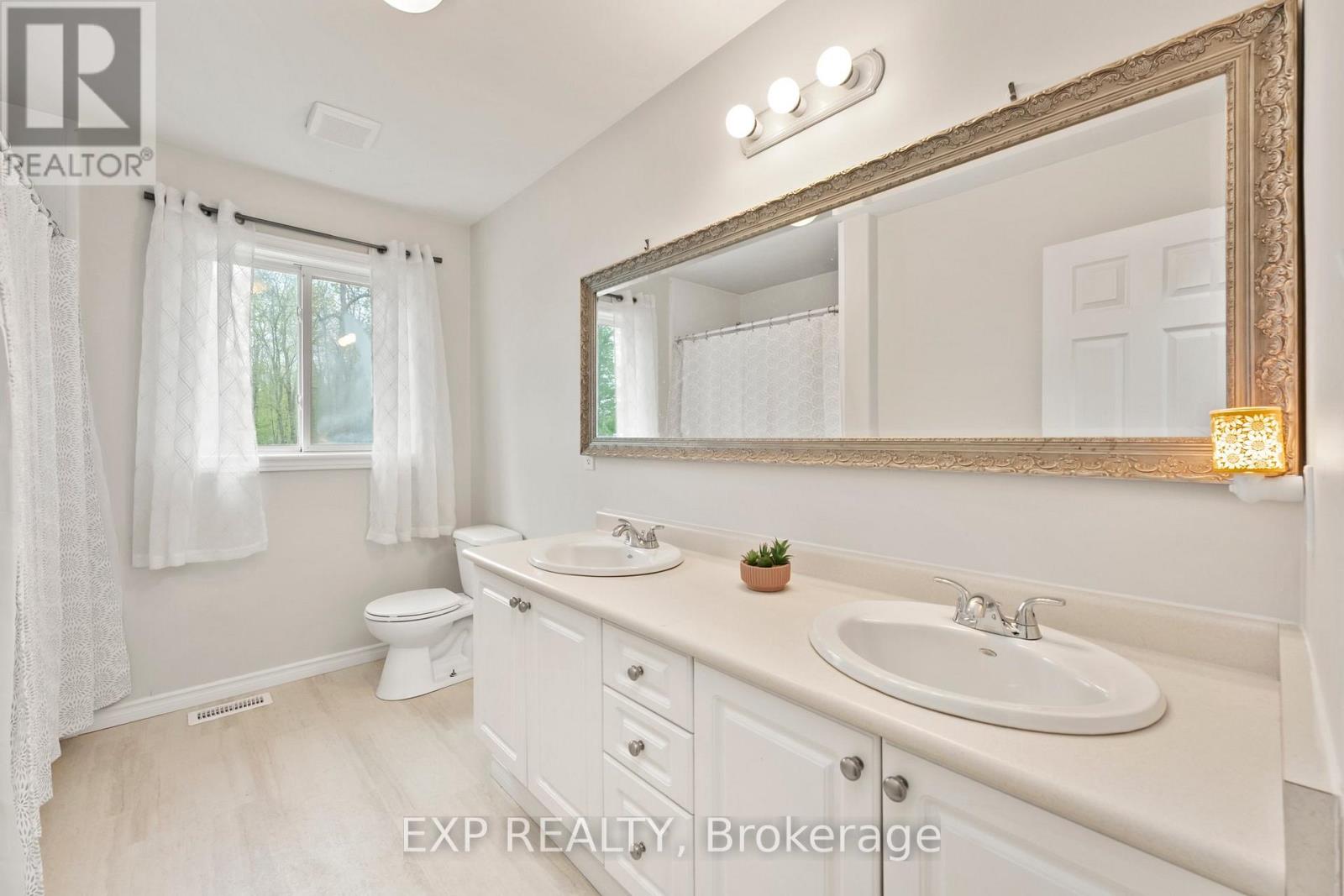 3995 Woodland Drive, Ramara, Ontario  L3V 0S2 - Photo 22 - S12172466