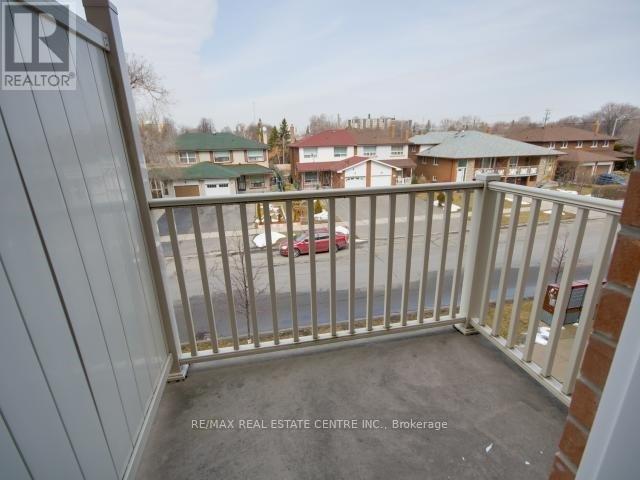 208 - 5 Richgrove Drive E, Toronto, Ontario  M9R 0A3 - Photo 4 - W12214832