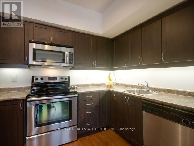 208 - 5 Richgrove Drive E, Toronto, Ontario  M9R 0A3 - Photo 6 - W12214832