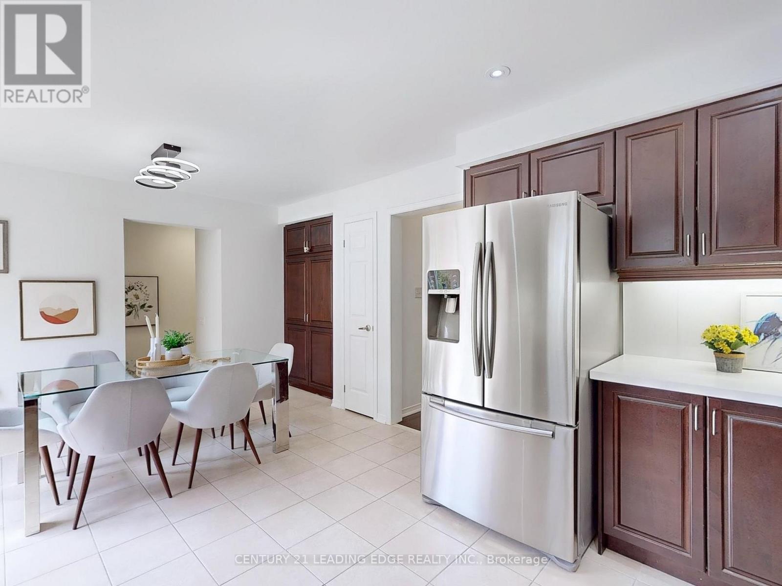 466 Savoline Boulevard, Milton (Sc Scott), Ontario  L9T 7X3 - Photo 13 - W12212194