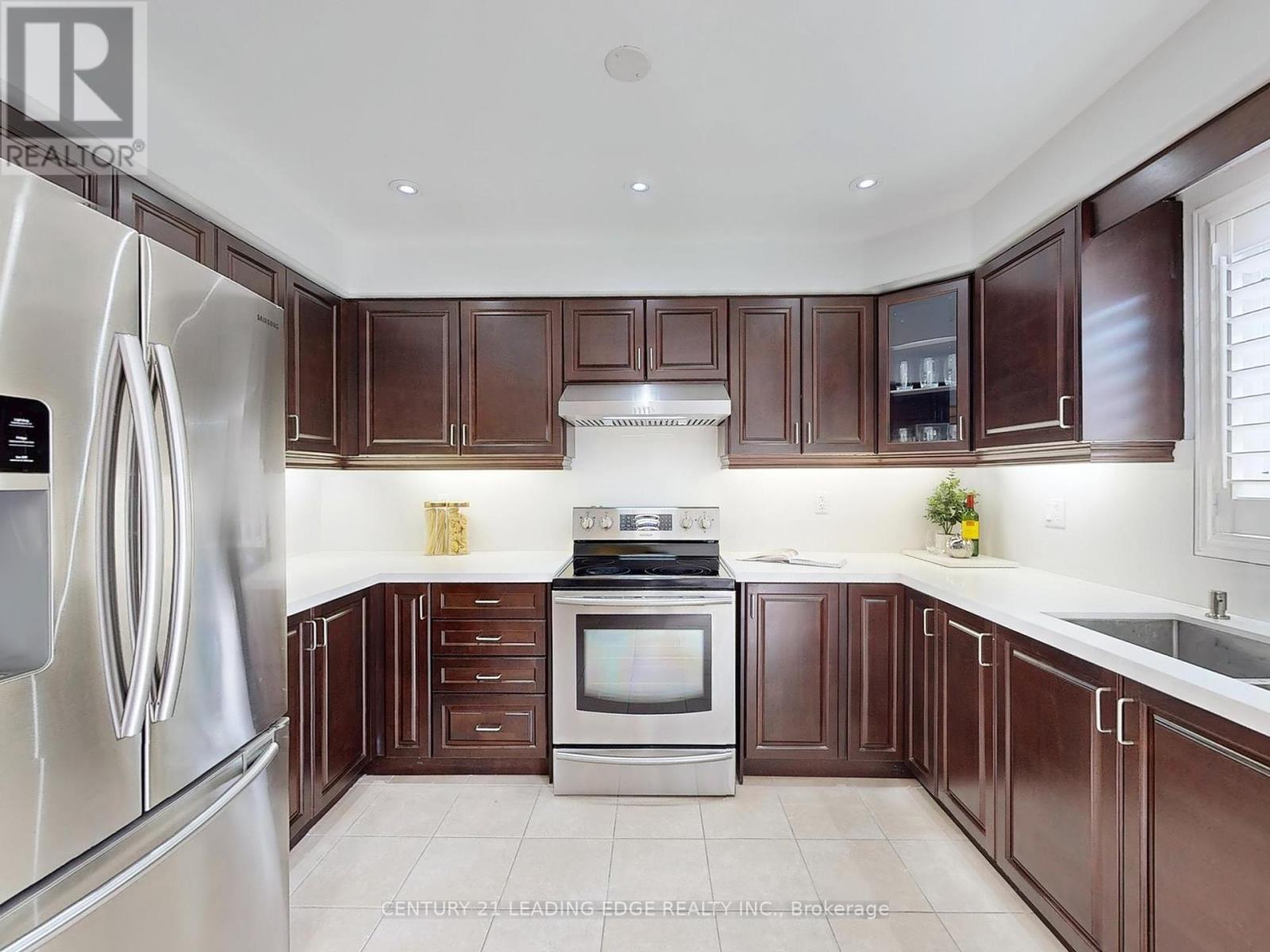 466 Savoline Boulevard, Milton (Sc Scott), Ontario  L9T 7X3 - Photo 11 - W12212194