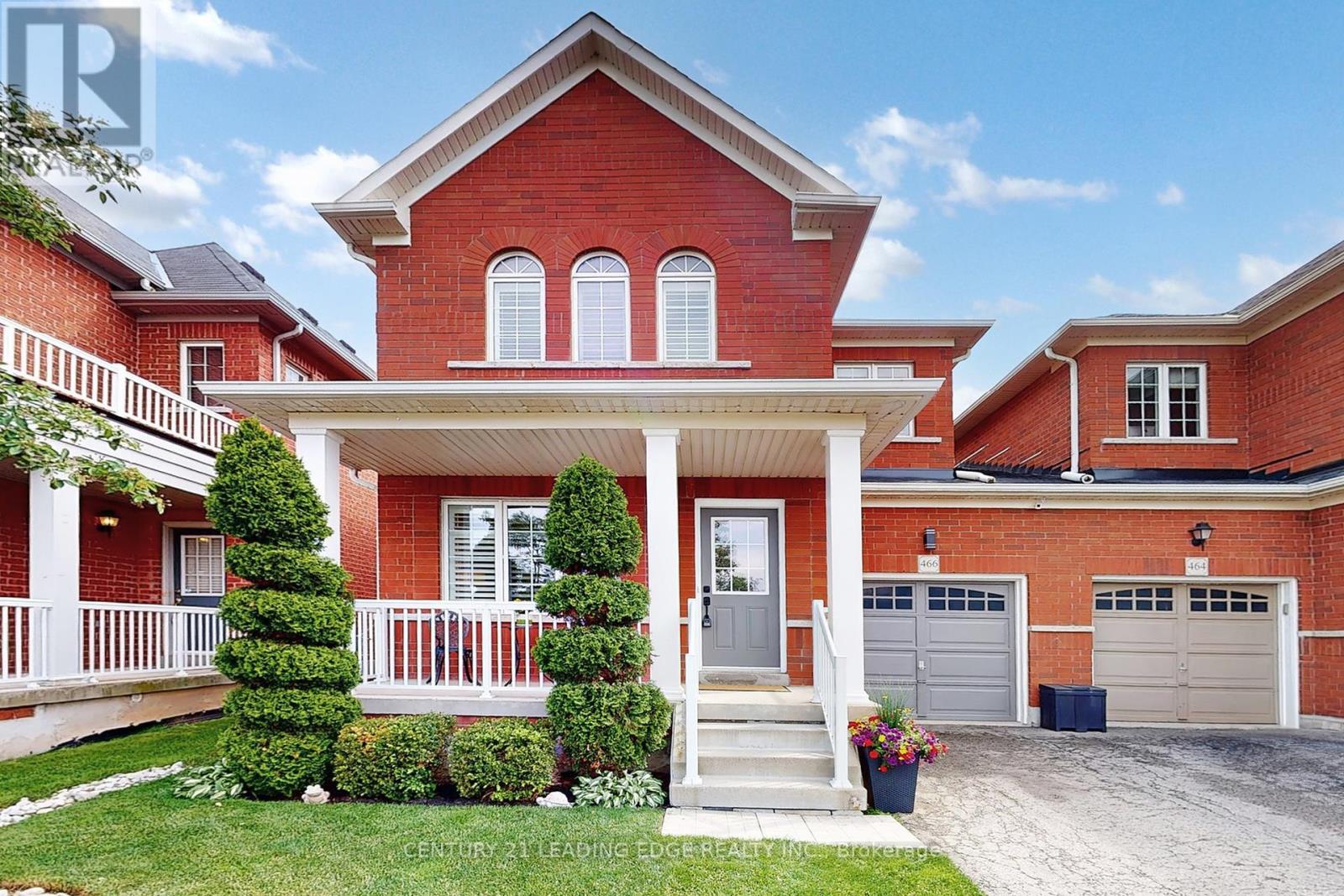 466 Savoline Boulevard, Milton (Sc Scott), Ontario  L9T 7X3 - Photo 4 - W12212194