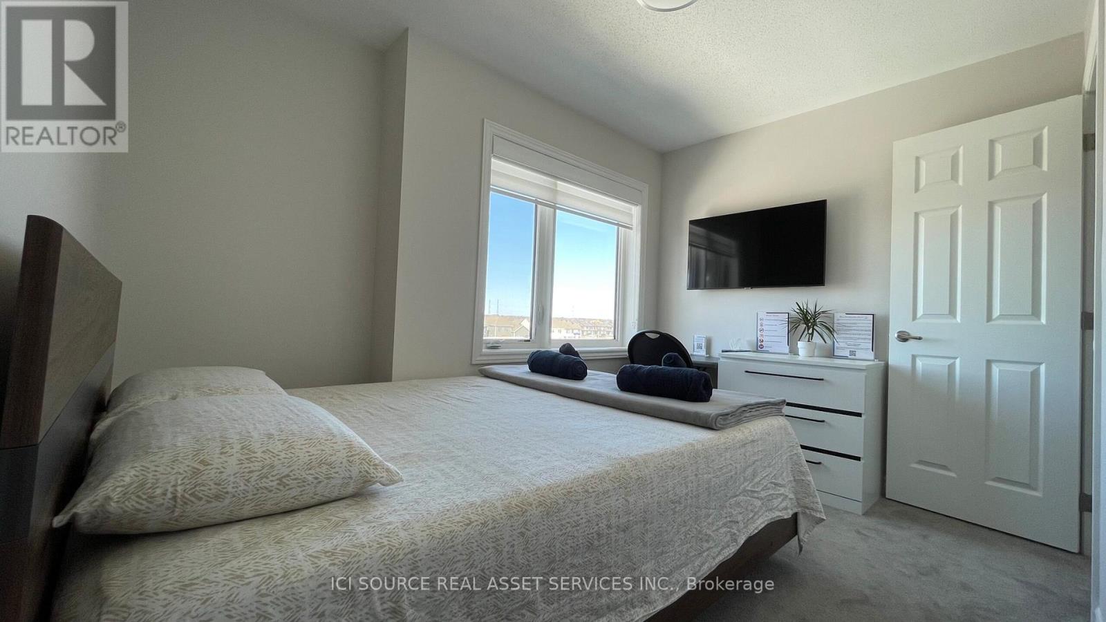 866 Atlas Terrace, Ottawa, Ontario  K2V 0S5 - Photo 8 - X12214836