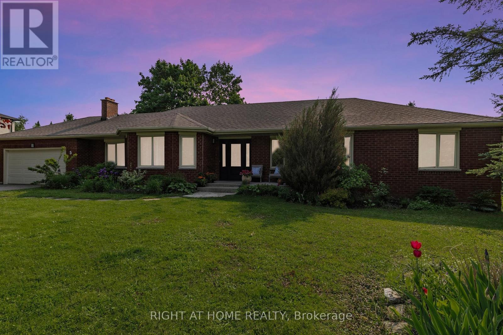 5 Madill Drive, Mono, Ontario  L9W 6G3 - Photo 2 - X12214839