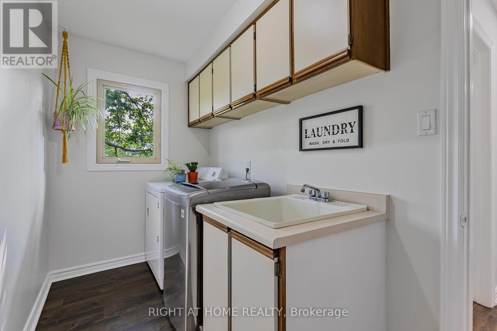 5 Madill Drive, Mono, Ontario  L9W 6G3 - Photo 22 - X12214839