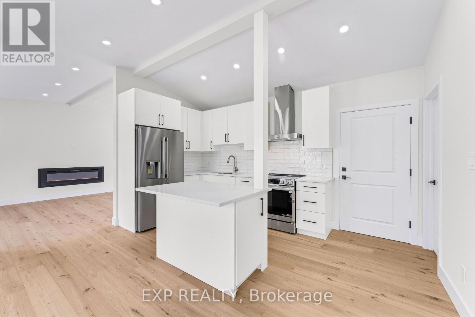 643 Hanlon Road, Guelph, Ontario  N1G 2S4 - Photo 12 - X12214845