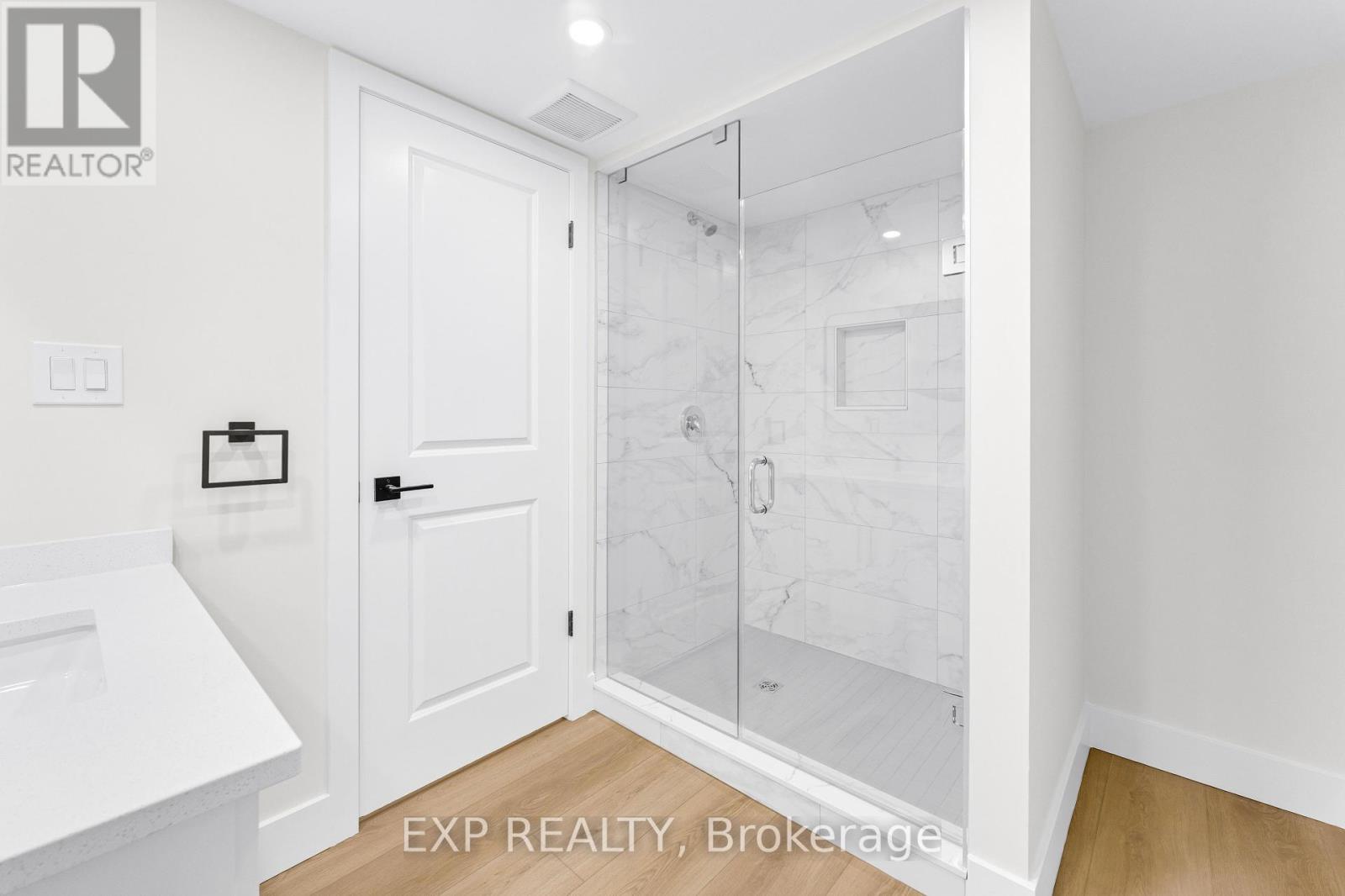 643 Hanlon Road, Guelph, Ontario  N1G 2S4 - Photo 33 - X12214845