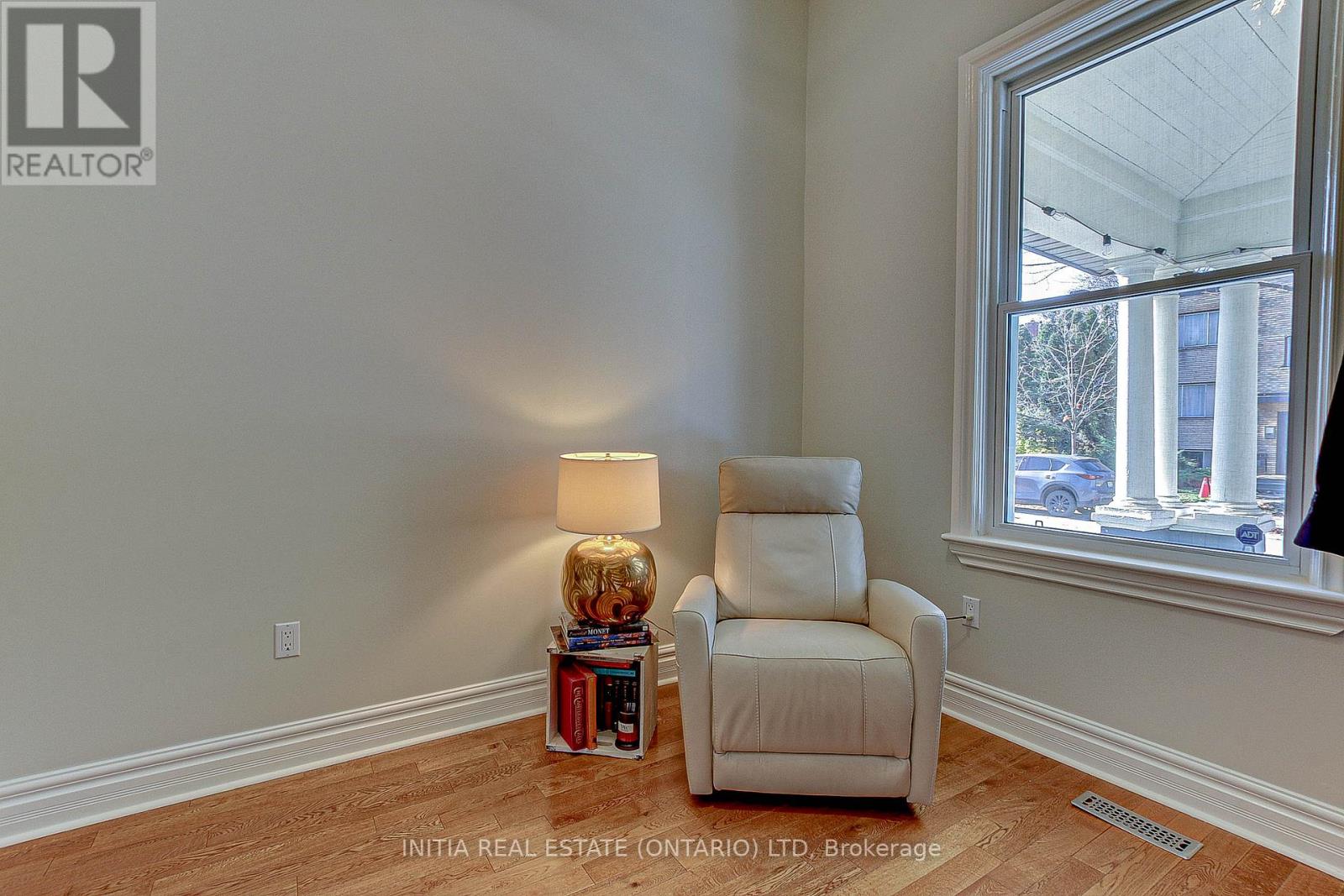 30 Cartwright Street, London East (East F), Ontario  N6B 2W4 - Photo 12 - X12214870