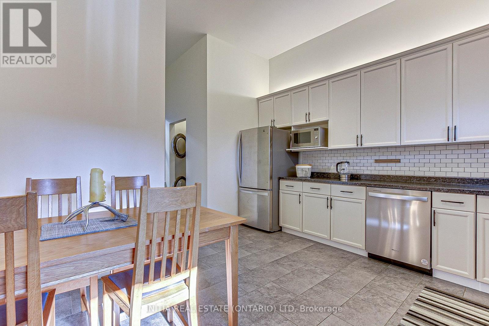 30 Cartwright Street, London East (East F), Ontario  N6B 2W4 - Photo 18 - X12214870