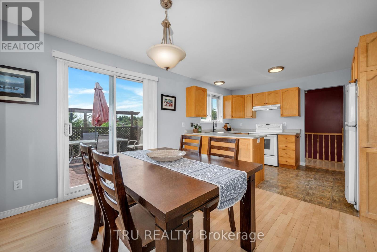 1668 Groves Road, Russell, Ontario  K4R 1E5 - Photo 17 - X12214860
