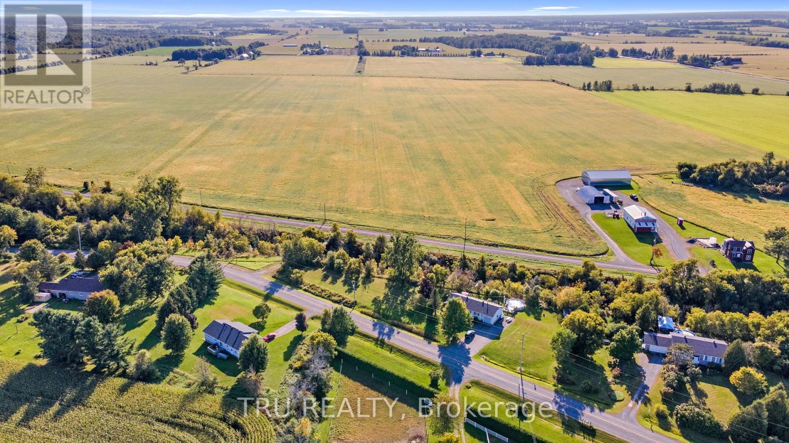 1668 Groves Road, Russell, Ontario  K4R 1E5 - Photo 2 - X12214860