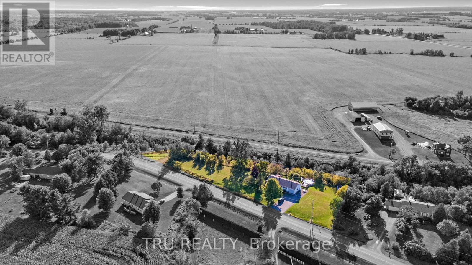 1668 Groves Road, Russell, Ontario  K4R 1E5 - Photo 3 - X12214860