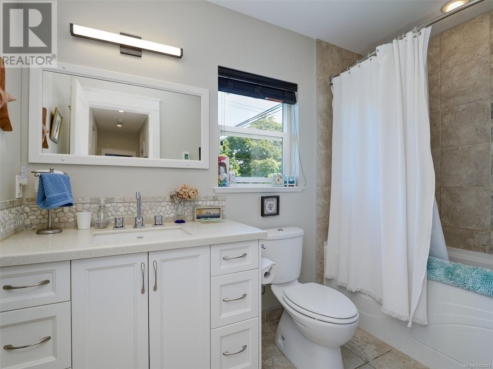 3 9 Moss St, Victoria, British Columbia  V8V 4L7 - Photo 21 - 1002471