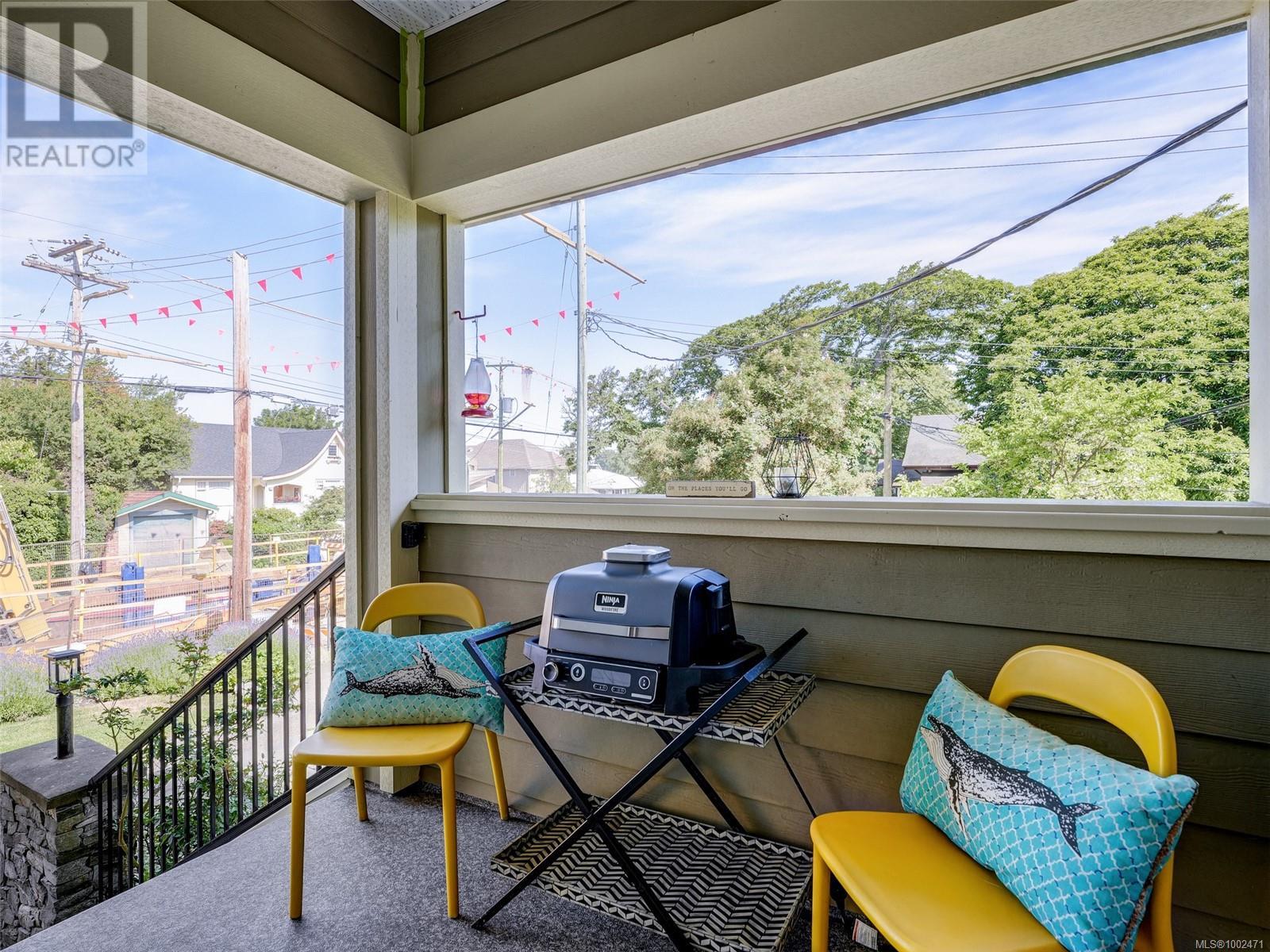 3 9 Moss St, Victoria, British Columbia  V8V 4L7 - Photo 25 - 1002471