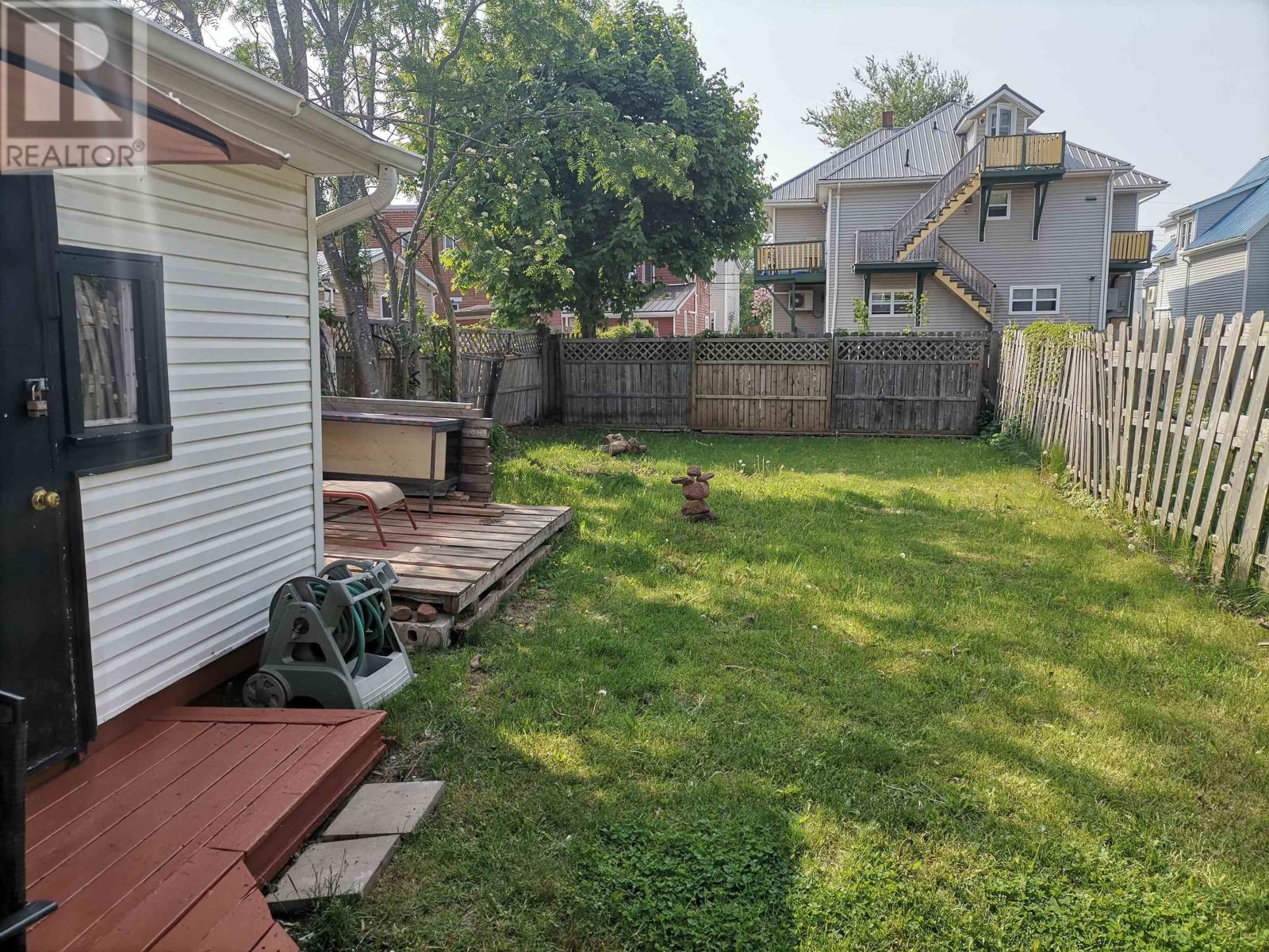 76 Douglas Street, Charlottetown, Prince Edward Island  C1A 2J2 - Photo 5 - 202514359