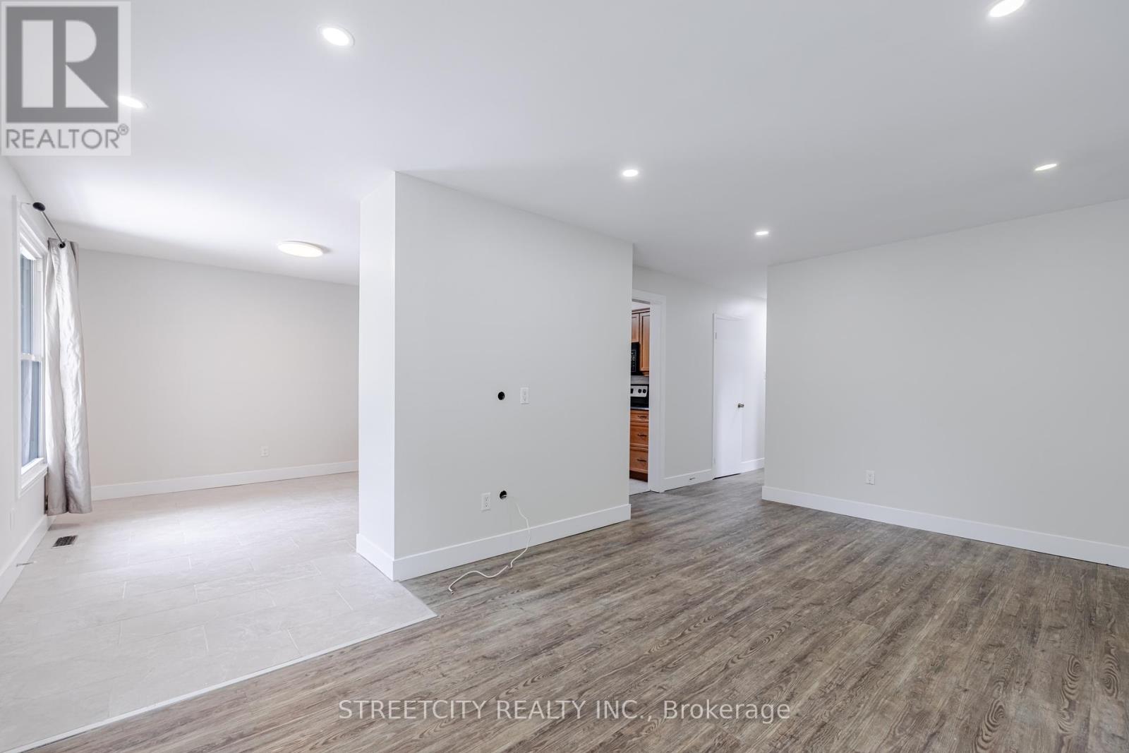 Photo 4 of 32 for 144 Lacey Crescent