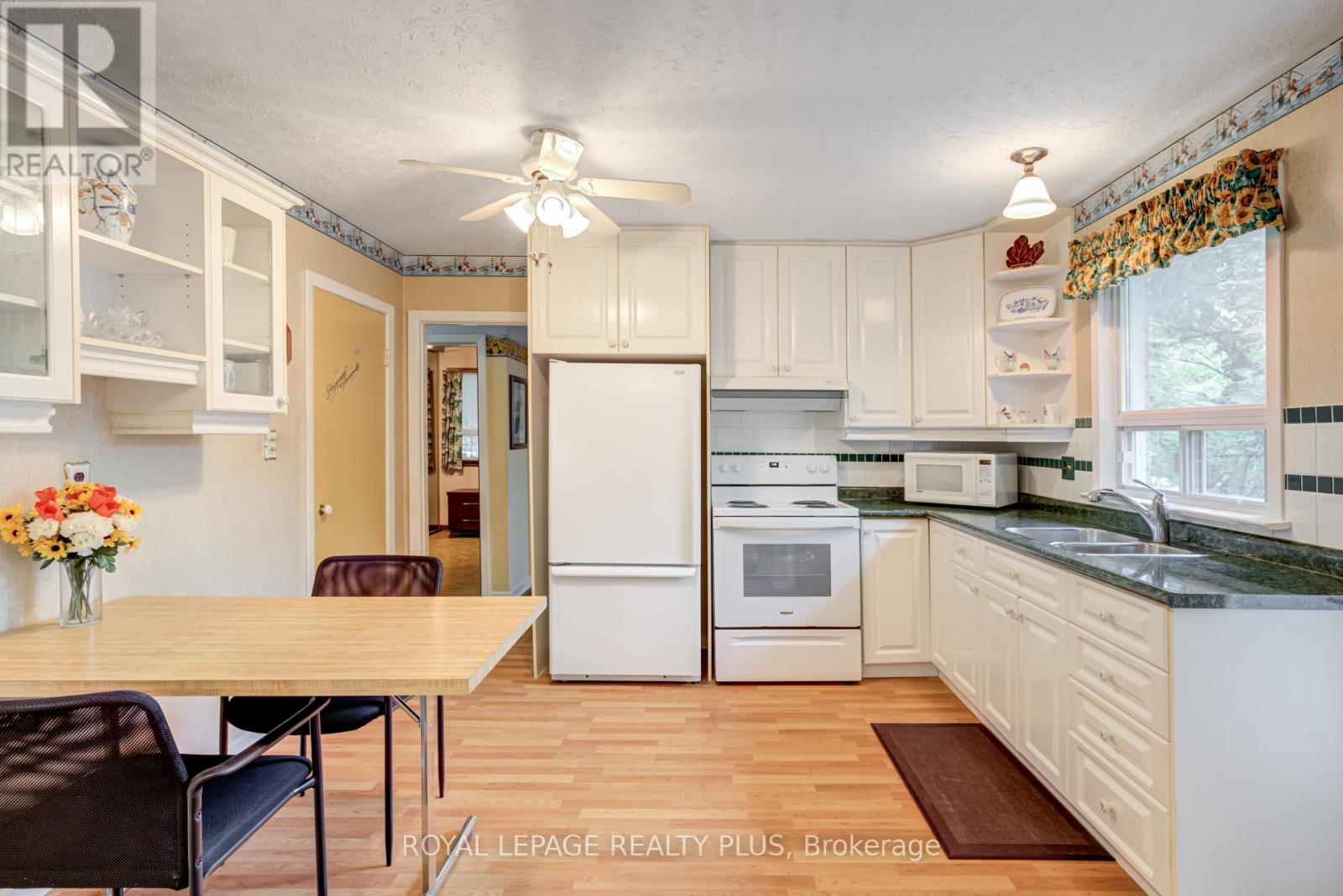 3 Gordon Drive, Brampton, Ontario  L6Y 2A6 - Photo 15 - W12214862