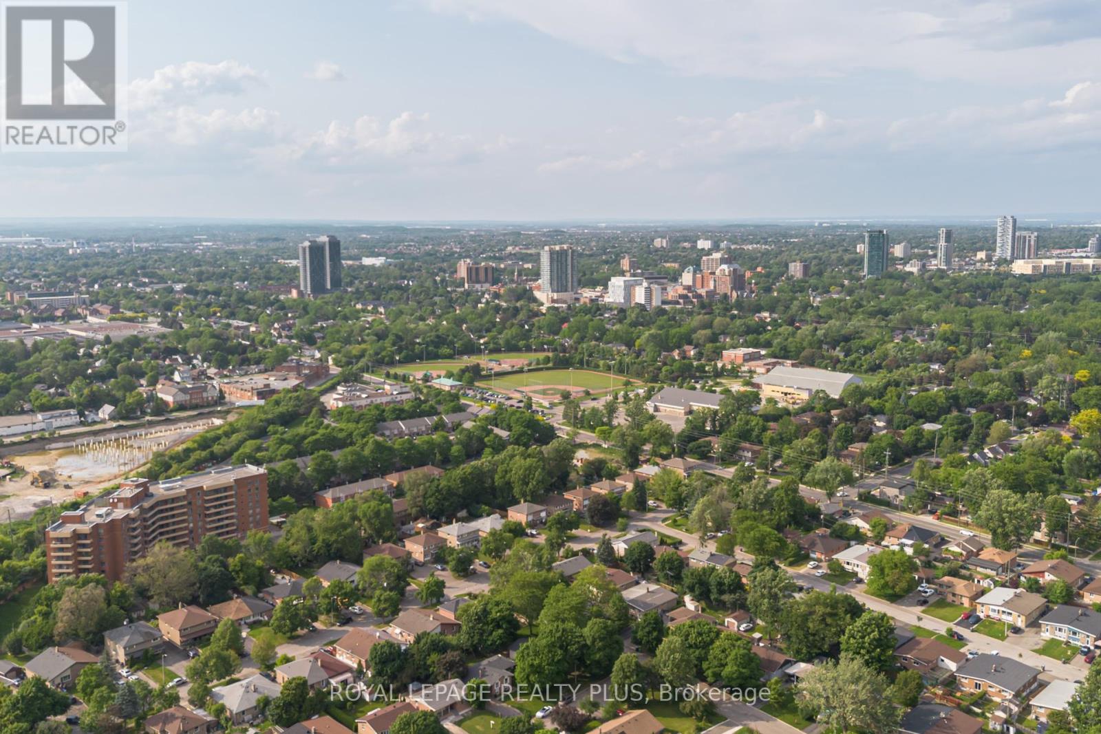 3 Gordon Drive, Brampton, Ontario  L6Y 2A6 - Photo 31 - W12214862