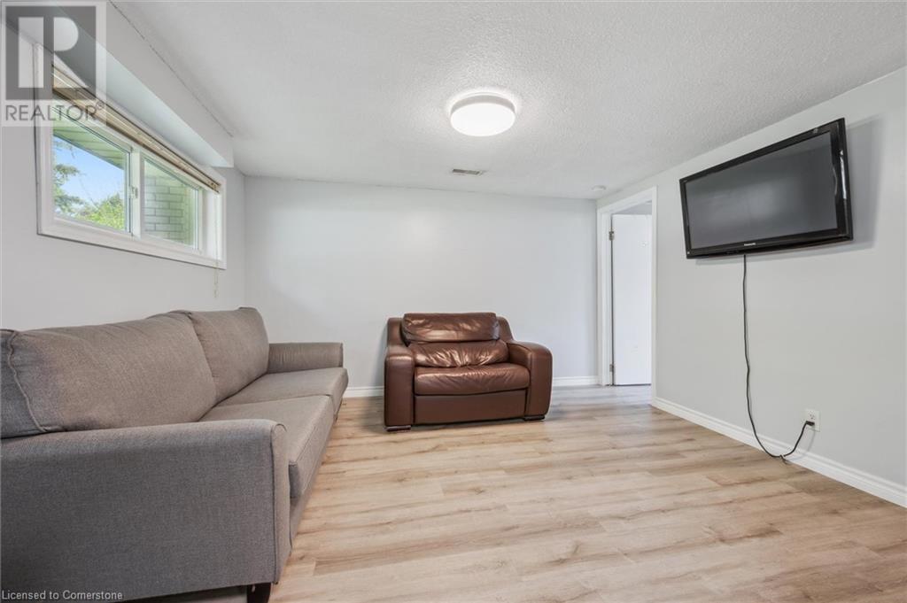 603 Mount Anne Drive, Waterloo, Ontario  N2L 4W6 - Photo 28 - 40739730