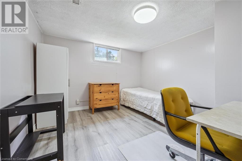 603 Mount Anne Drive, Waterloo, Ontario  N2L 4W6 - Photo 31 - 40739730