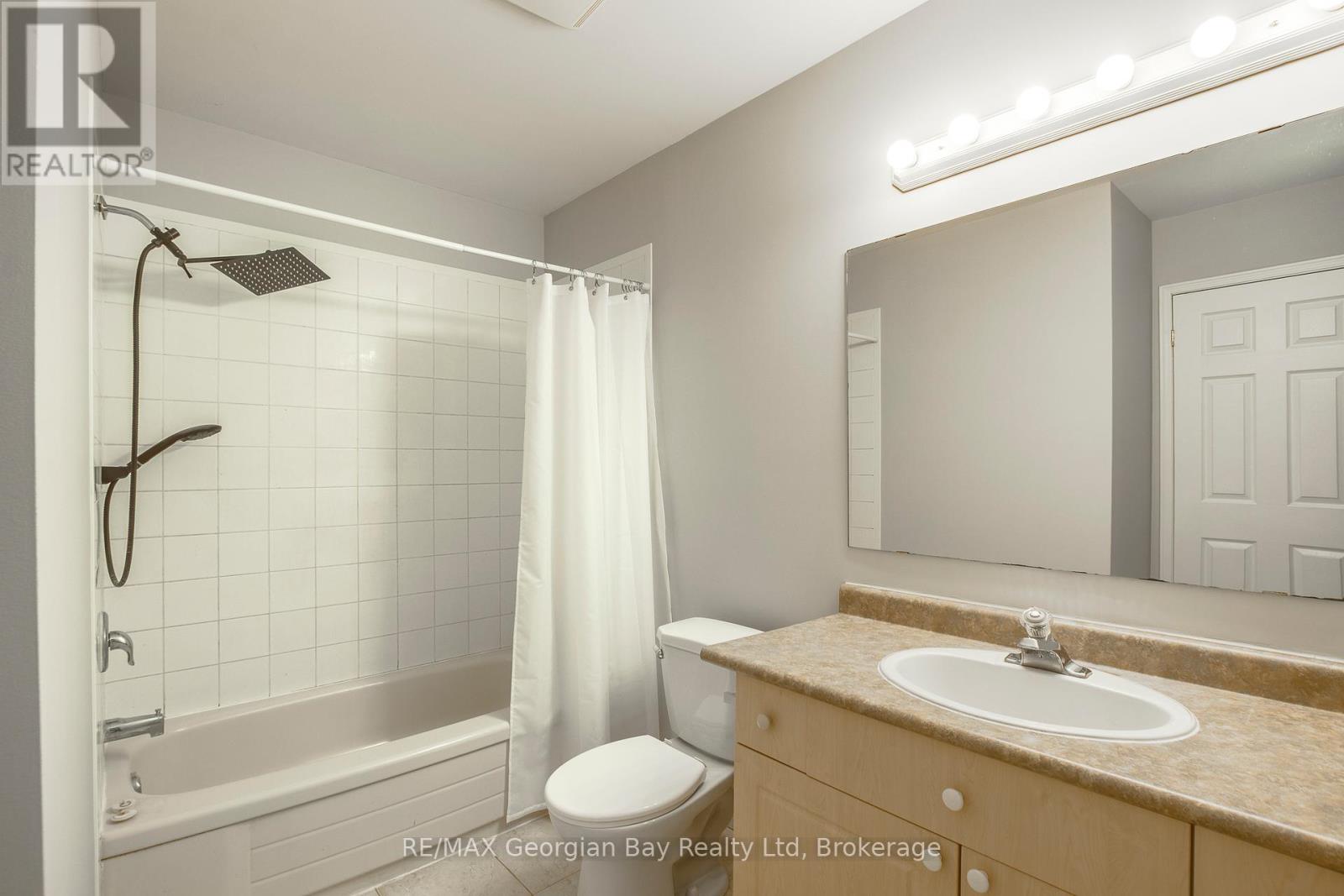 42 Fourth Street, Midland, Ontario  L4R 3S8 - Photo 16 - S12214931