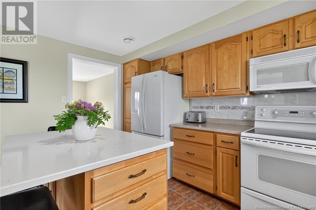 Property at 9 Crustacean Drive image 3