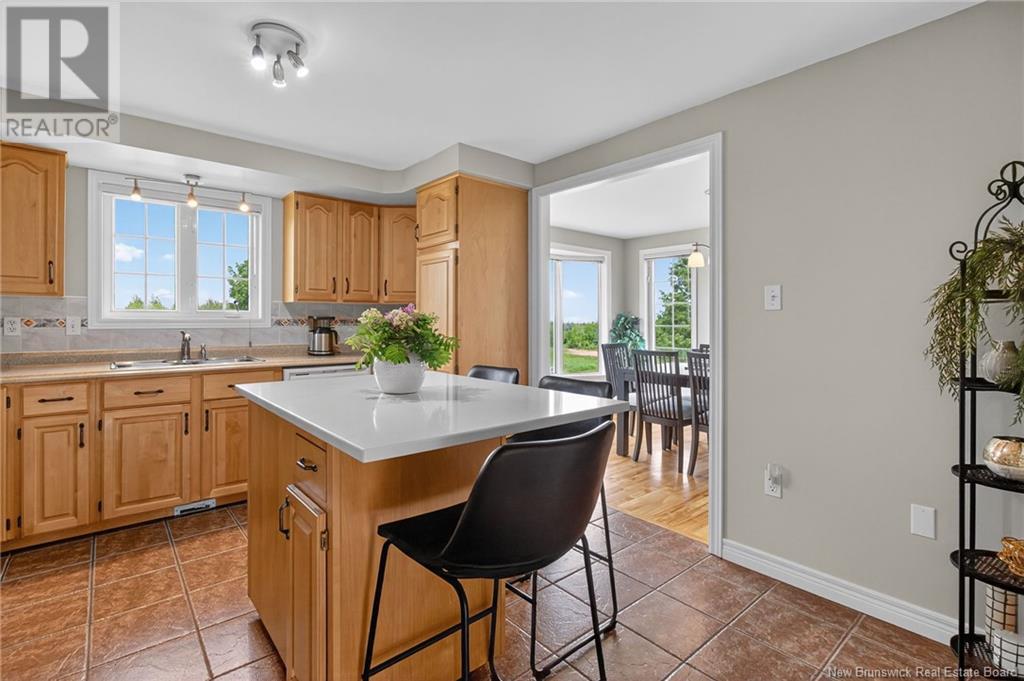 Property at 9 Crustacean Drive image 4