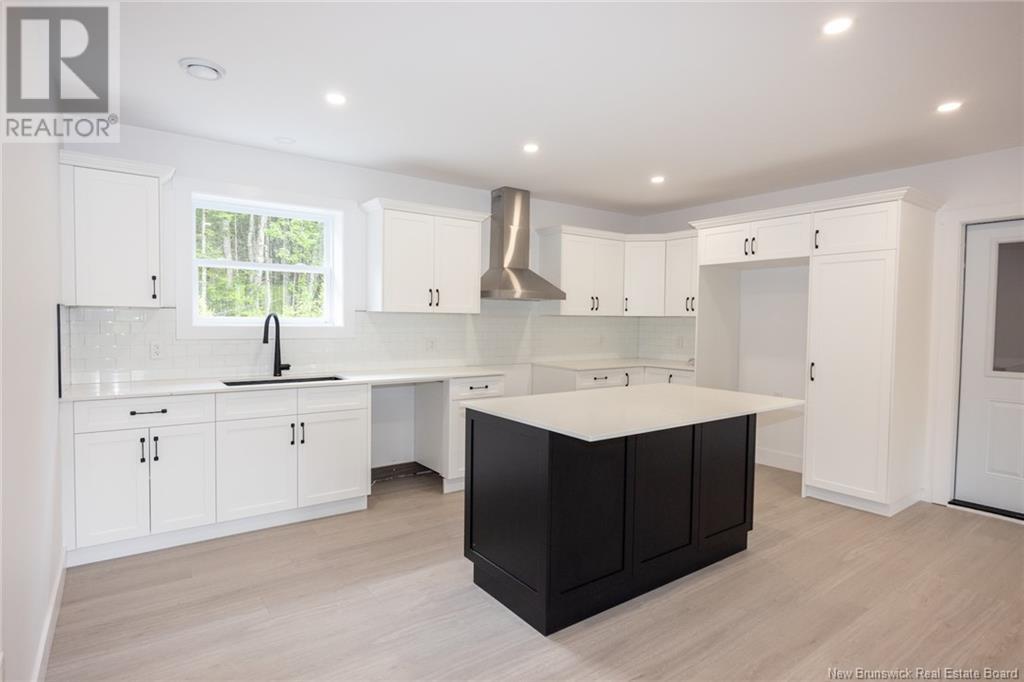 Property at 35 Chardonnay Street image 3