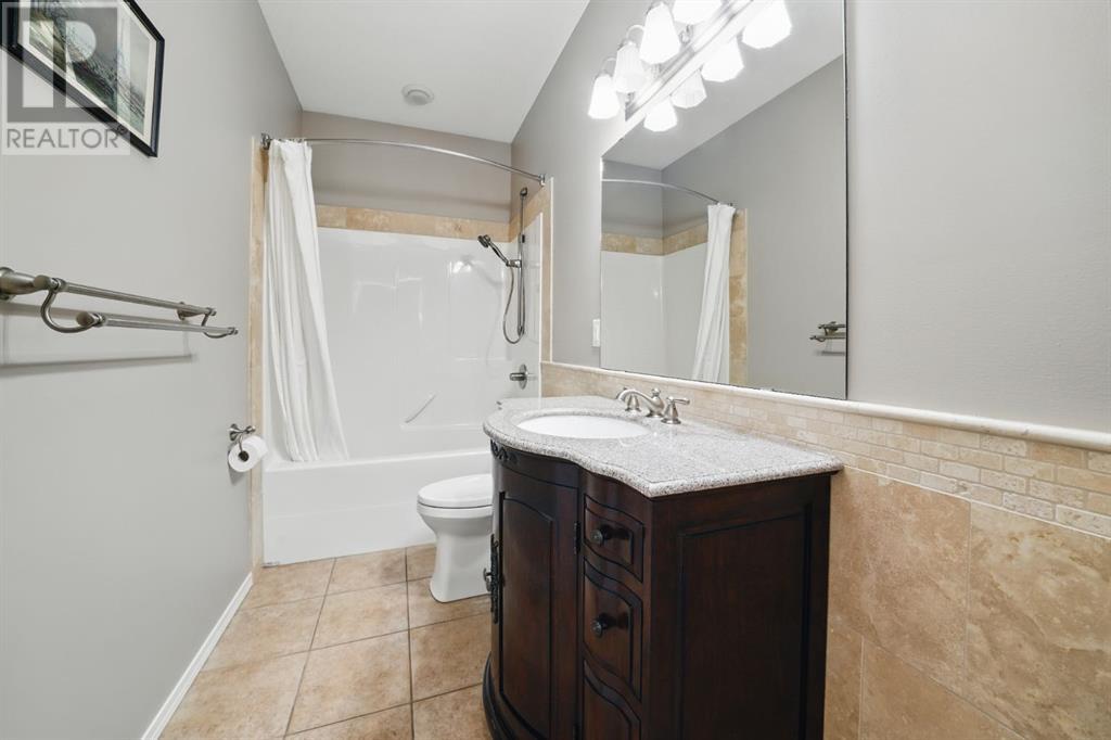 68 Illingworth Close, Red Deer, Alberta  T4R 0B4 - Photo 14 - A2223257