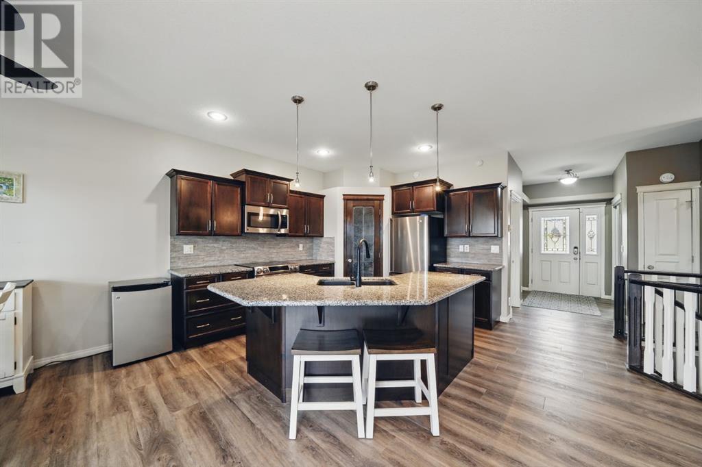68 Illingworth Close, Red Deer, Alberta  T4R 0B4 - Photo 7 - A2223257