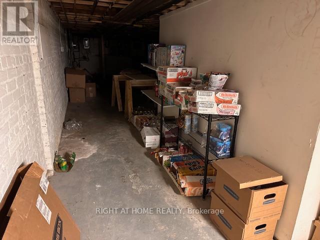 764 St Clair Avenue W, Toronto (Humewood-Cedarvale), Ontario  M6C 1B5 - Photo 31 - C12214903