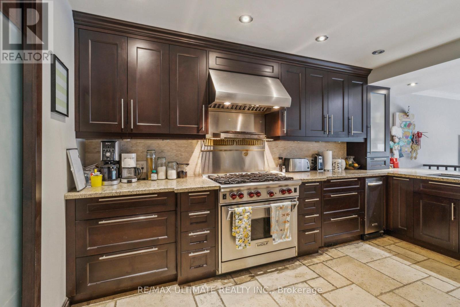 181 Bayview Heights Drive, Toronto (Leaside), Ontario  M4G 2Z1 - Photo 11 - C12214942