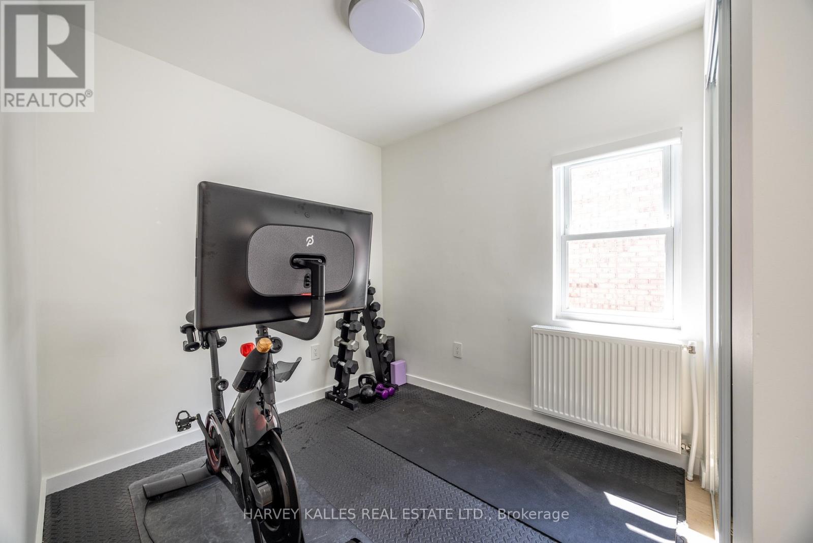 380 Old Orchard Grove, Toronto (Bedford Park-Nortown), Ontario  M5M 2E9 - Photo 20 - C12214948