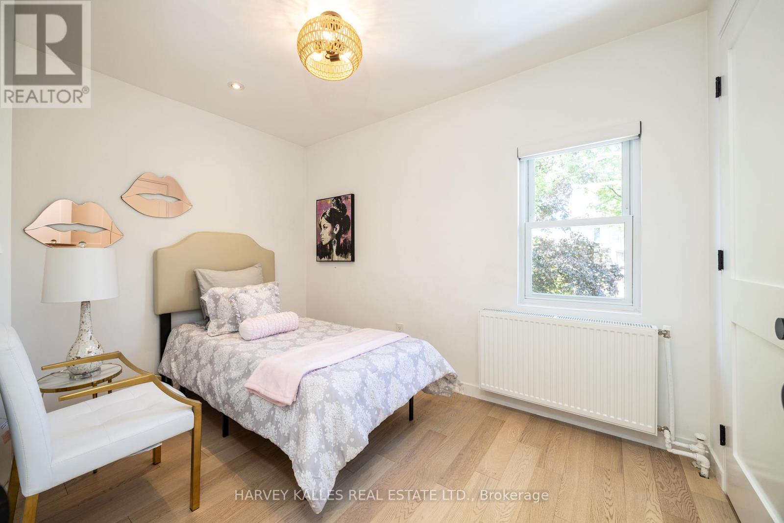 380 Old Orchard Grove, Toronto (Bedford Park-Nortown), Ontario  M5M 2E9 - Photo 21 - C12214948