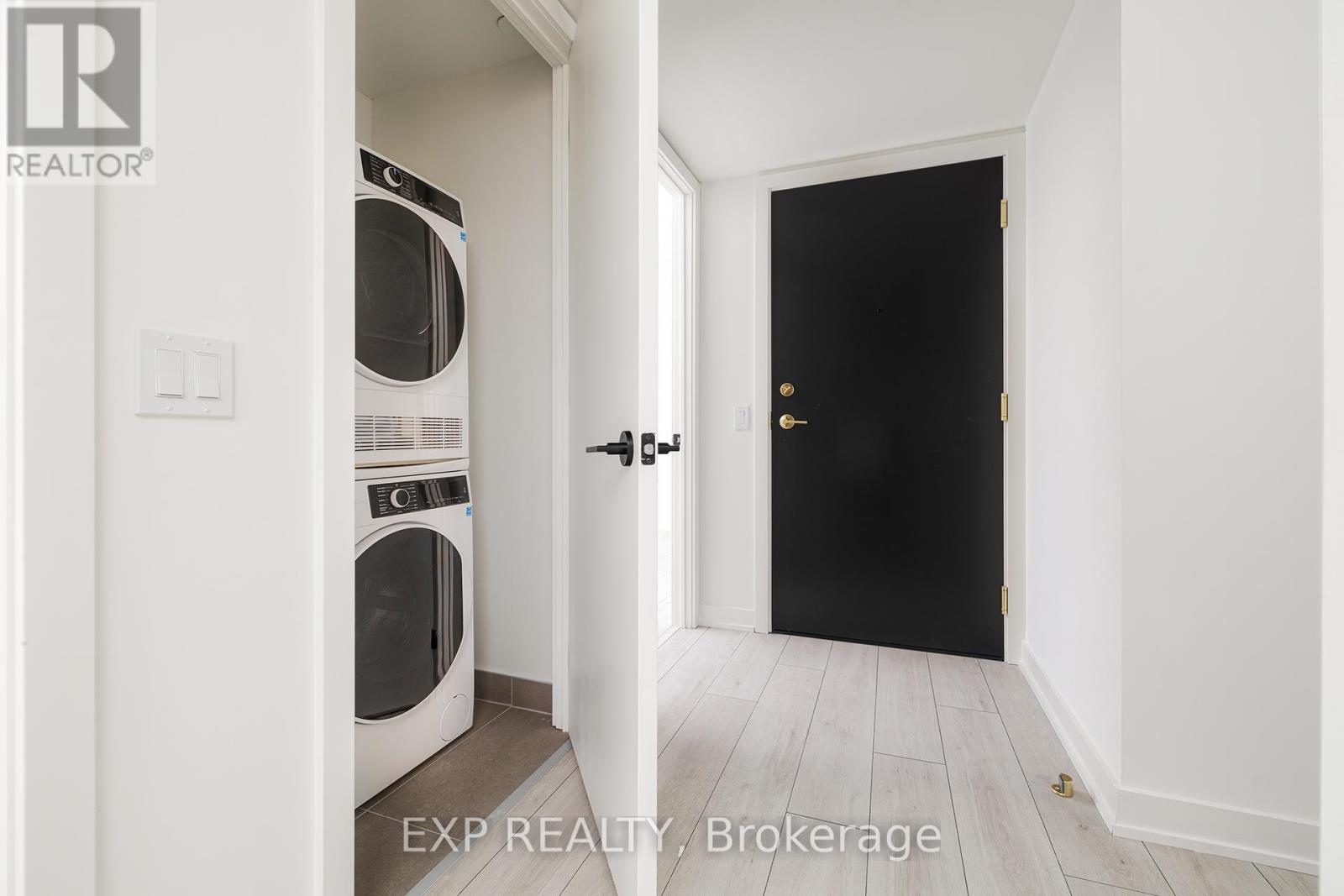 609 - 5 Lakeview Avenue, Toronto, Ontario  M6J 0H3 - Photo 9 - C12214951