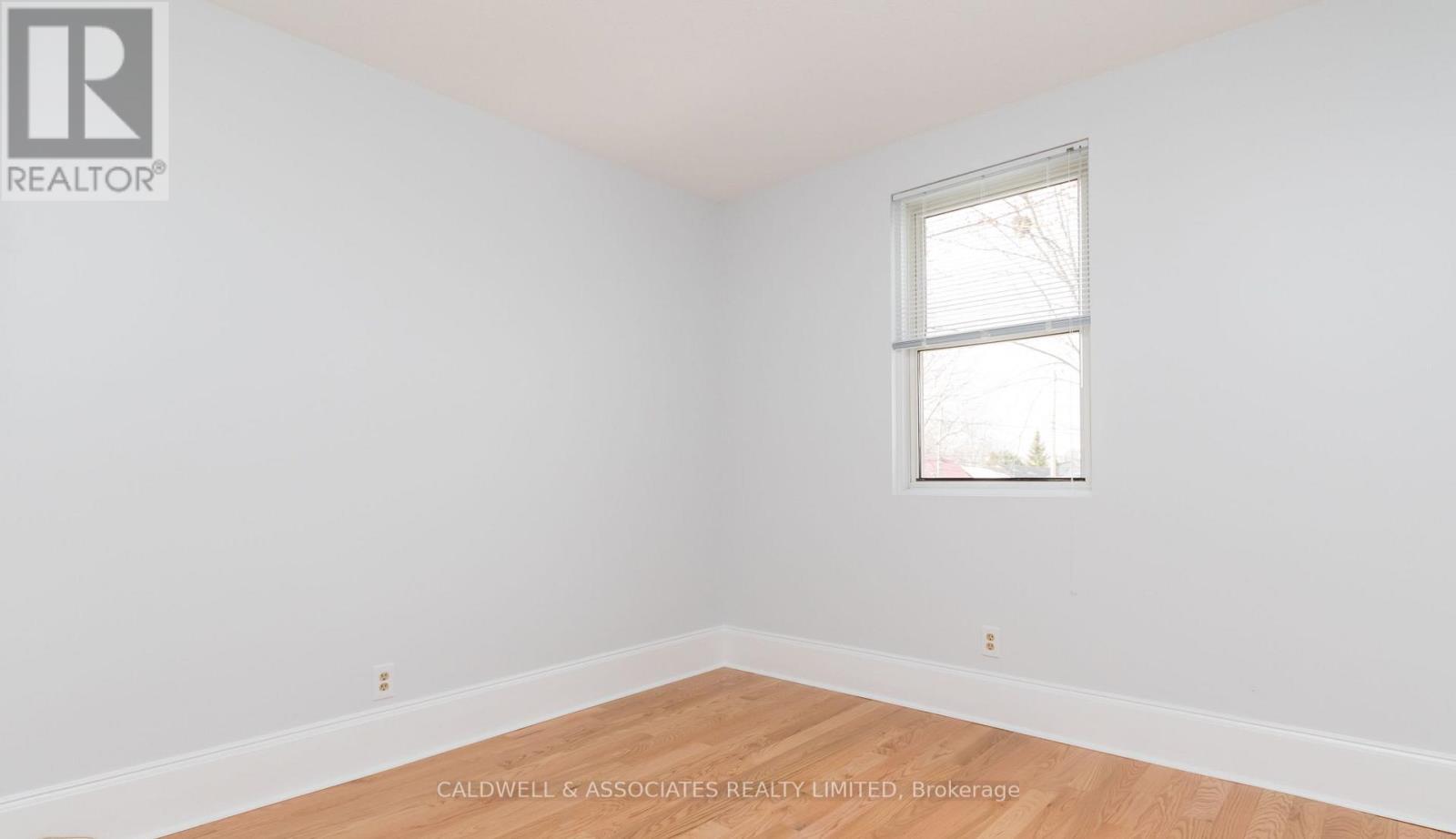56 Queen Victoria Street, Ottawa, Ontario  K1M 1S7 - Photo 18 - X12214854