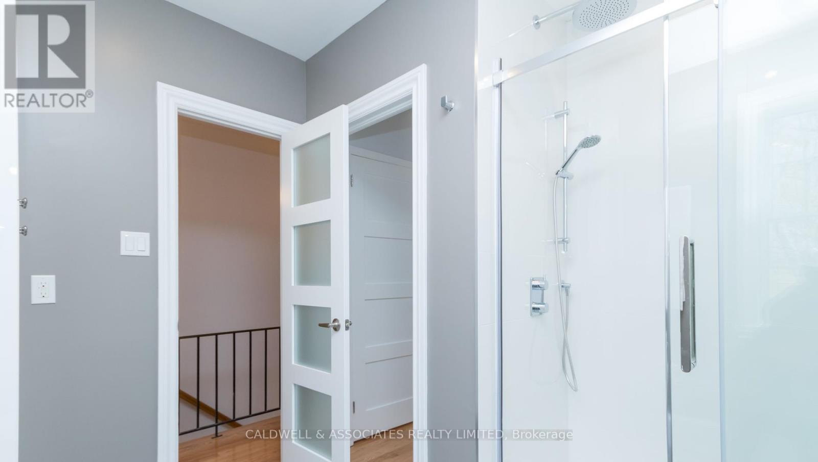 56 Queen Victoria Street, Ottawa, Ontario  K1M 1S7 - Photo 24 - X12214854