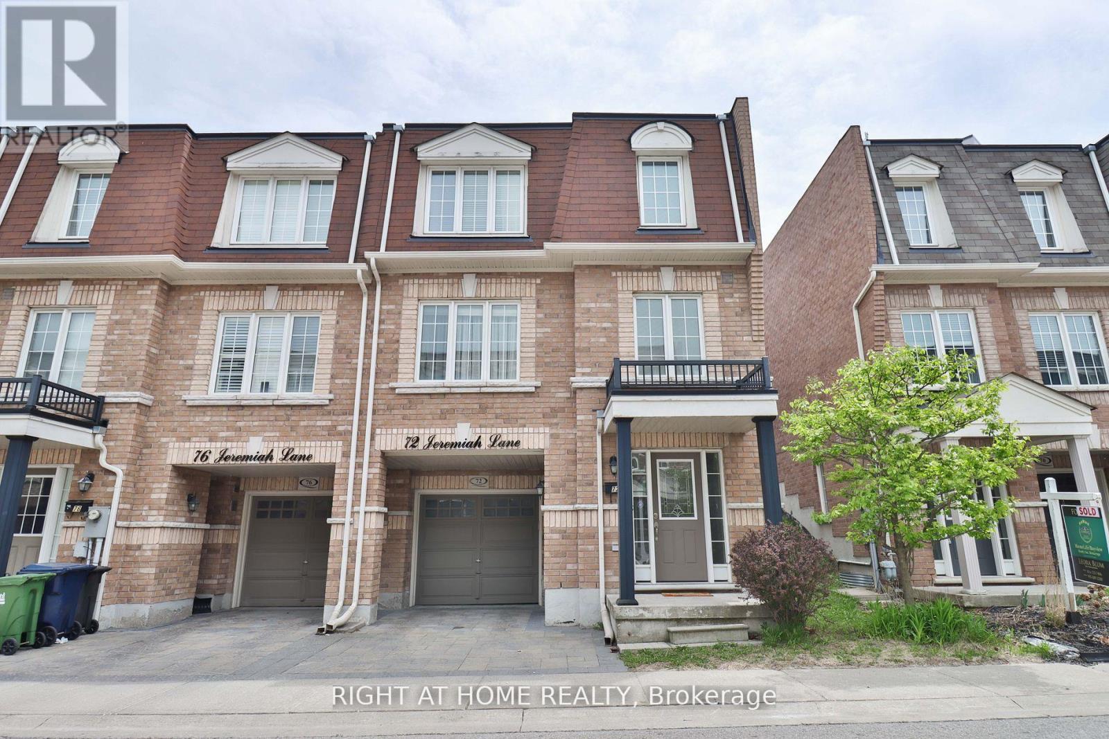 72 JEREMIAH LANE, Toronto, Ontario
