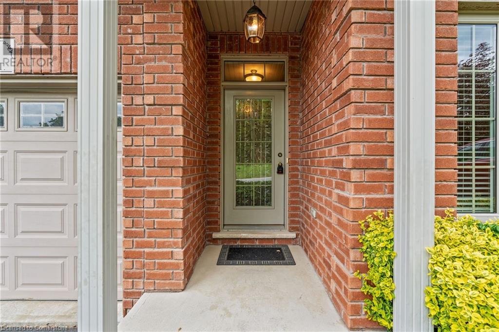 6 Isaac Court, Caledonia, Ontario  N3W 0A7 - Photo 3 - 40737544