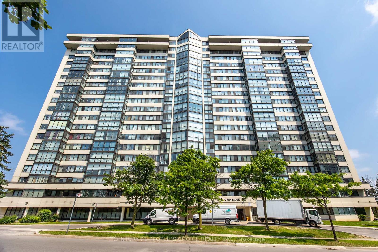 802 - 10 MARKBROOK LANE, toronto (mount olive-silverstone-jamestown), Ontario